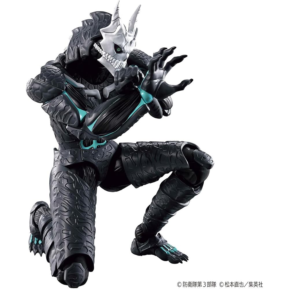 Figurize Standard Kaiju No. 8 Color Coded Plastic Model