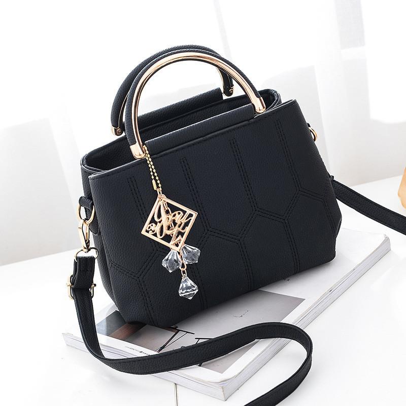 New 2023 Fashion Embroidery Shoulder Bag Stylish Pu Handbag For Women City Minimalist Style Black
