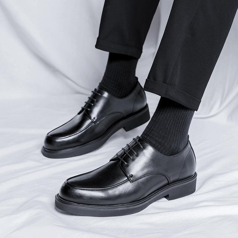 Fashion 2025 New Lace-Up Oxfords Shoes Leather Men Wedding Dress Shoes Casual Male Breathable Business Flats All-match Mens Walking Shoe