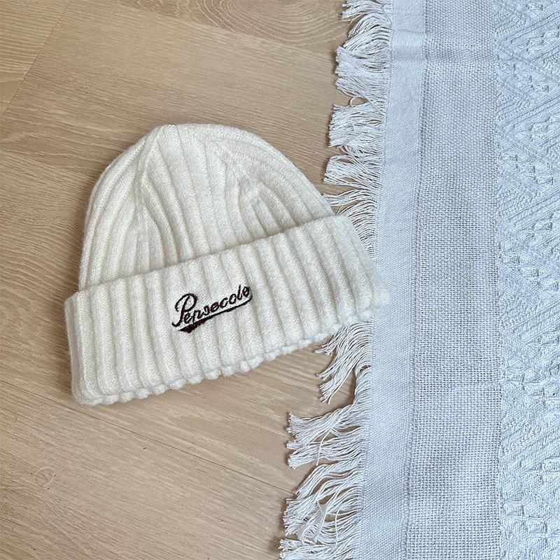 Letter Embroidered Knitted Hat Autumn and Winter Warm Solid Color Woolen Hat Big Head Circumference Showing Face Small Woolen Hat