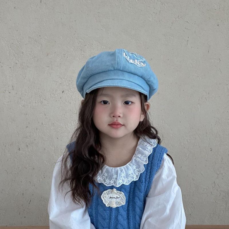 Guai Bao Unisex Children's Korean Style Denim Beret with Star Embroidery for Sun Protection - Spring/Summer