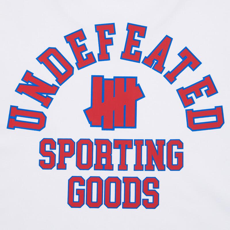 UNDEFEATED Back Letter Graphic Short Sleeve T-Shirt