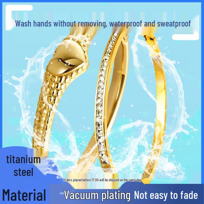 Heart-Shaped Stainless Steel Bracelet for Girls, Light Luxury, Fashionable, Simple, Versatile, Non-Fading Wristband
