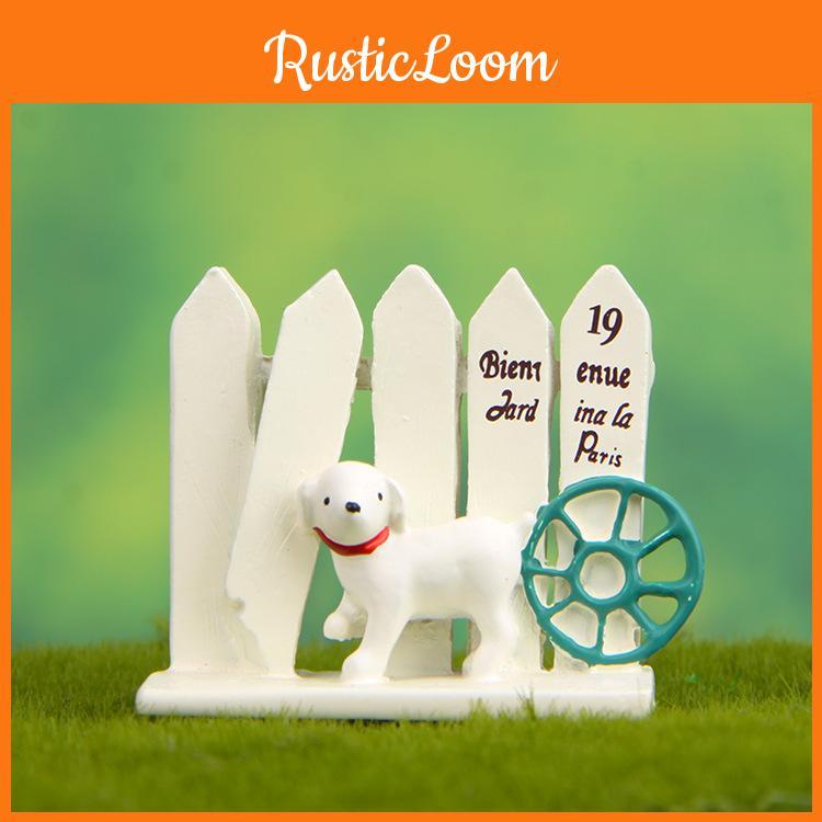 Garden Fence Dog Resin Figurine For Home Decor And Business Promotions Gift