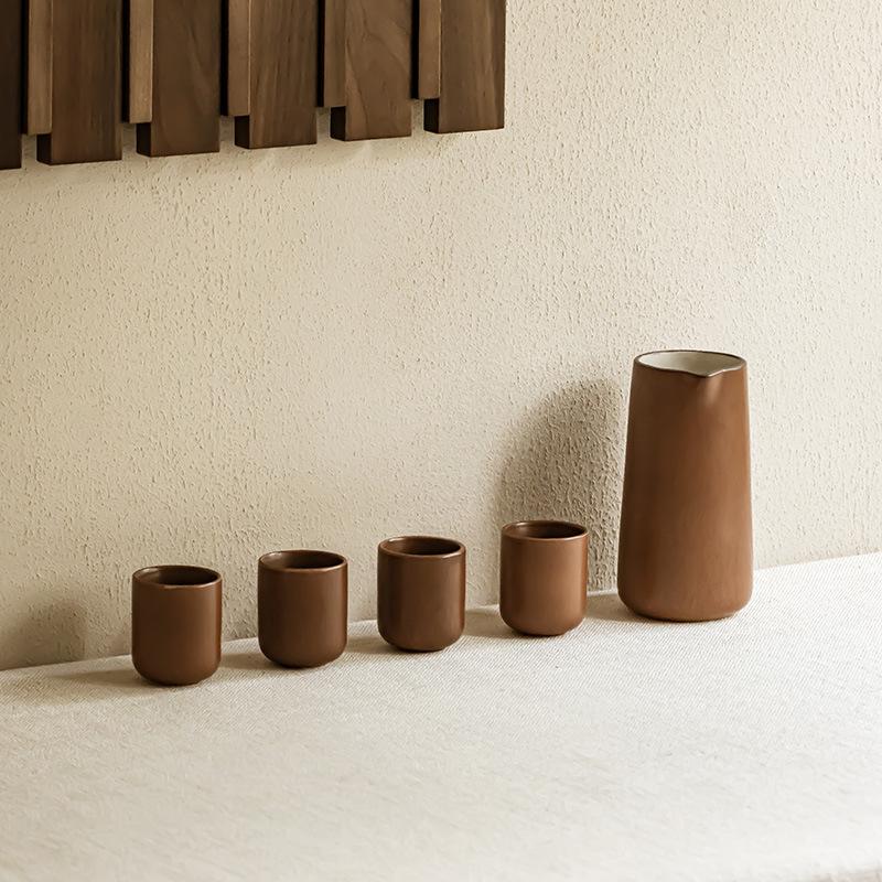 Retro style ceramic wine pot kit Household one pot four cups wine pot Baijiu pot wine glass hospitality tea set
