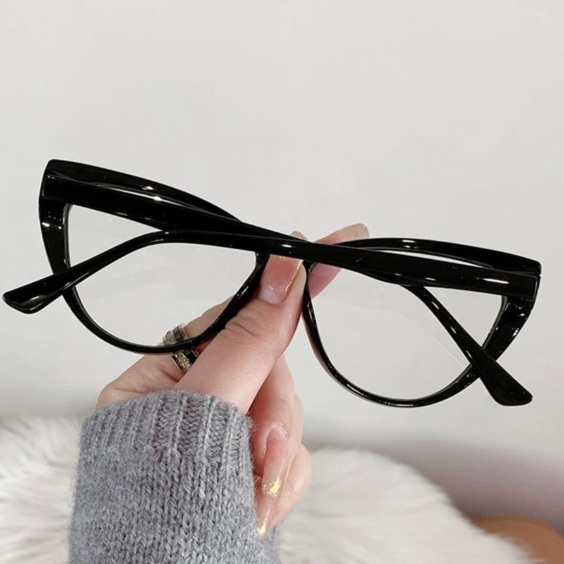 Retro Blue Light Blocking Eye Protection Computer Glasses Trendy New Women Cat Eye Frame Spectacle Eyeglasses Unisex Fashion Eyewear
