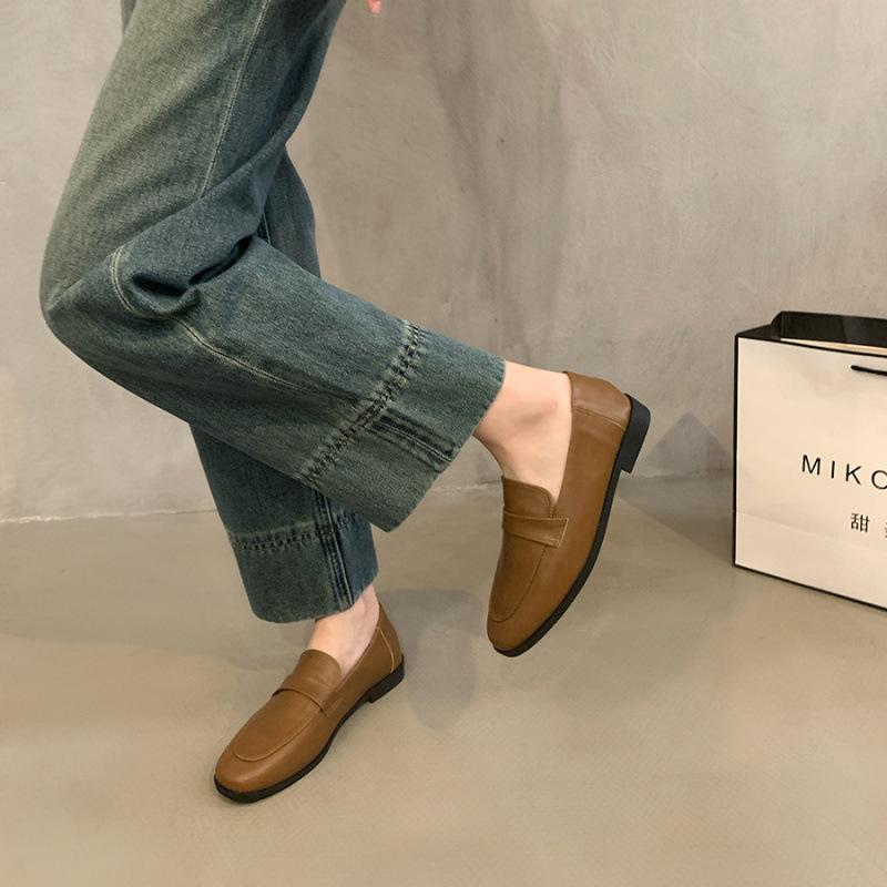 Soft Sole Version~ Internet Celebrity Versatile Fashion British Style Small Leather Shoes Women's Shoes 2025 Autumn Flat Bottom Brown Loafer Single