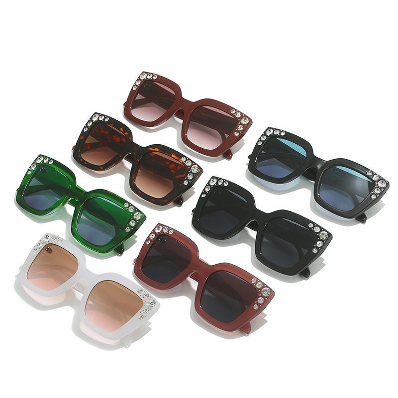 Luxury Designer Diamond Square Sunglasses Women Crystal Rhinestone Vintage Punk Fashion Shades Trendy