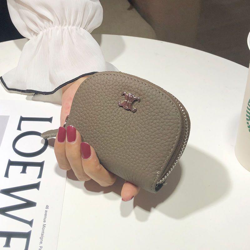 Exquisite Ultra-Thin Women's Card Holder 2022: Multi-Card Slot, Trendy Niche Design