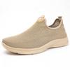 Leichte, atmungsaktive Slip-On-Schuhe aus Mesh für Männer, für mittleres und älteres Alter, modisch und lässig.