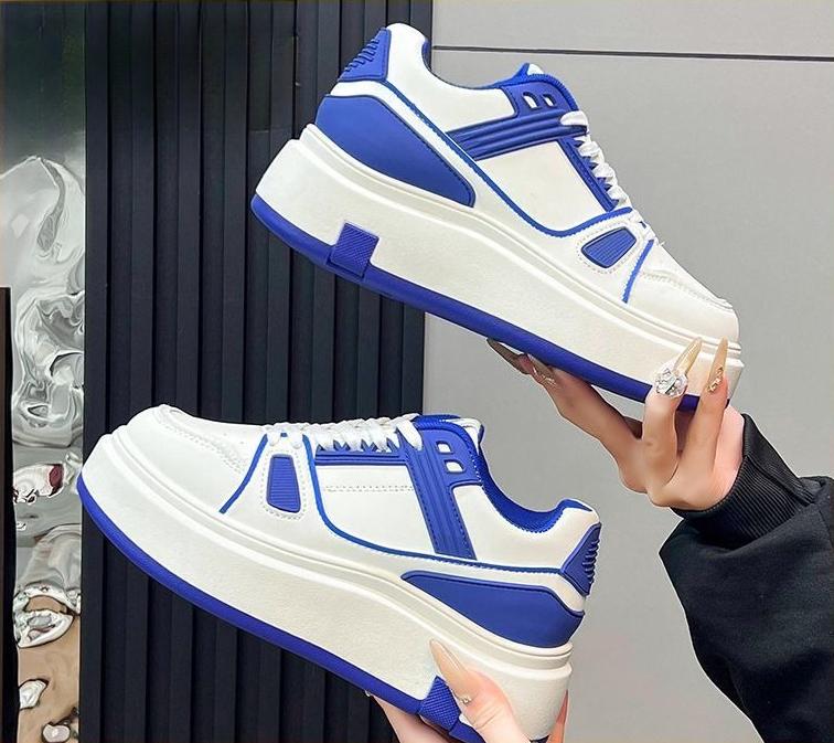 2025 Summer New Women's Slim Fit Platform Chunky Dad Shoes College Style Thick Sole Heightening Sporty Sneakers