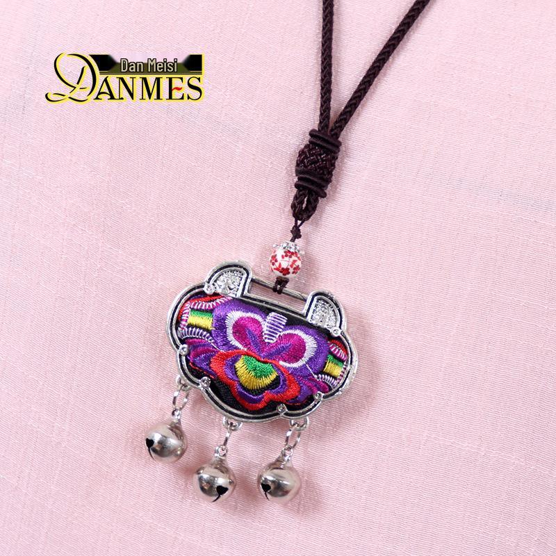 Yunnan Ethnic Embroidered Flower Choker Necklace 2024 - Travel Souvenir & Gift Sweater Chain