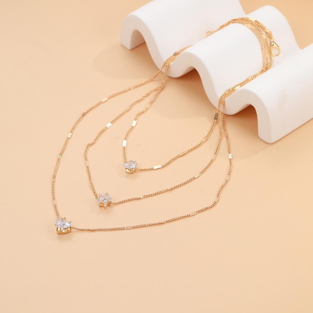 Modern Layered Crystal Pendant Necklaces Minimalist Gold-Plated Metalcrystal Clavicle Chain Everyday Necklaces Gifts