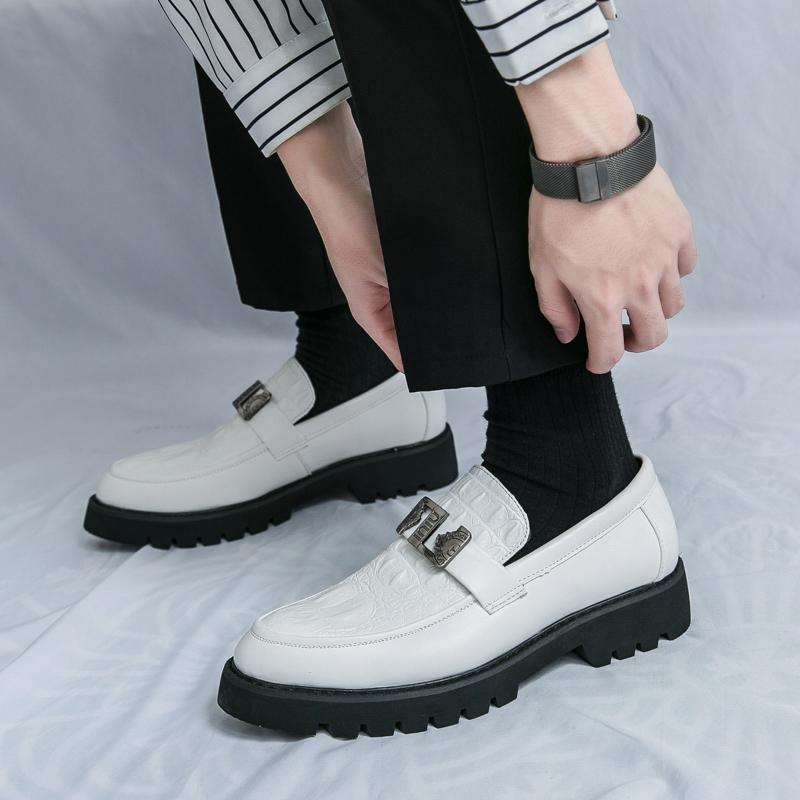 Fashion Loafers Men's Thick-soled Heightening British Style High-Level Business Casual Leather Shoes Slip-On Lazy Tassels