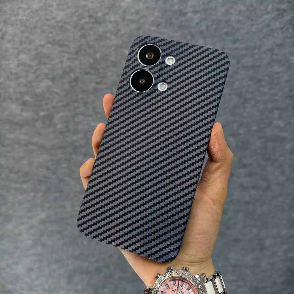Etui na POCO X8 Pro Max Nowe Matowe Twarde Luksusowa Tekstura Włókna Węglowego Antypoślizgowe Odporne na Upadek Osłona Tylna do POCO X8 Pro