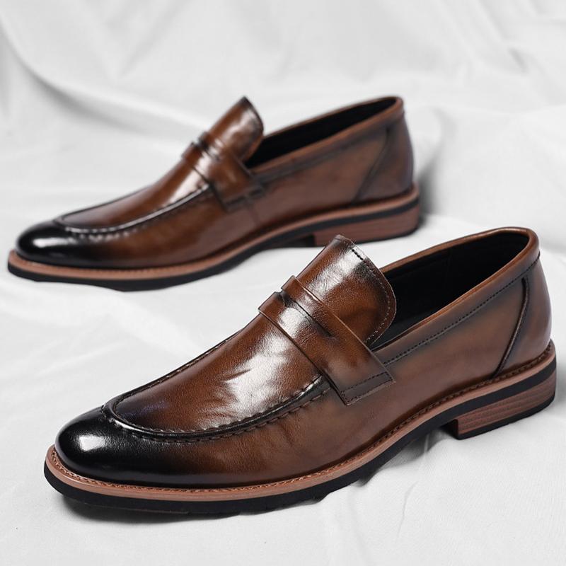 Fashion New Britain Gentleman Pointed Penny Loafter Patent Leather Shoes For Men Business Casual Formal Wedding Dress Footwear