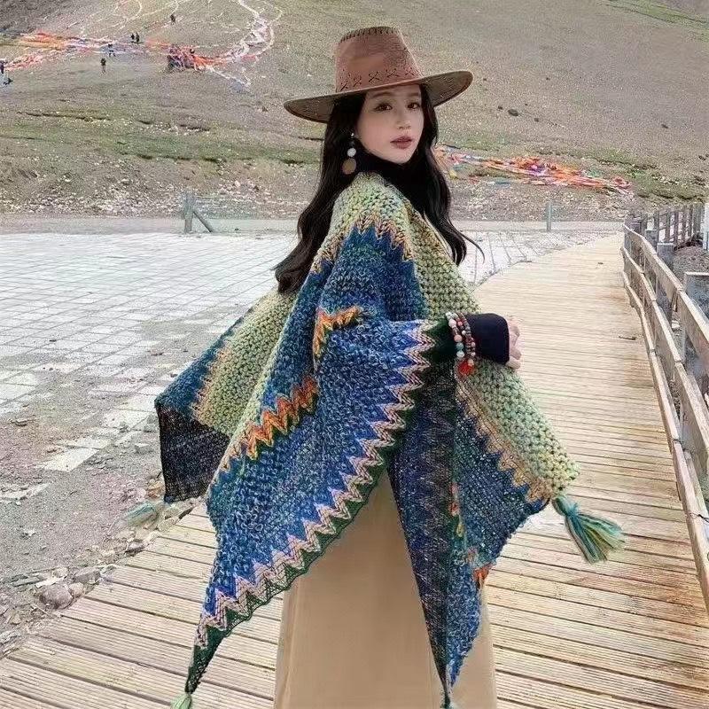 Yunnan Lijiang travel outside with knitted shawl retro cape cape fringed scarf holiday wear