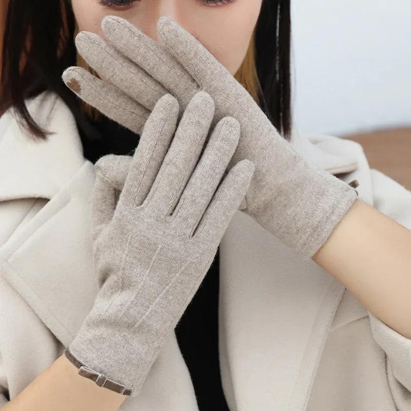 Touch Screen Gloves Women Cashmere Gloves Outdoor Fashion Autumn Winter Cute Furry Warm Mitts Full Finger Mittens Female Gloves