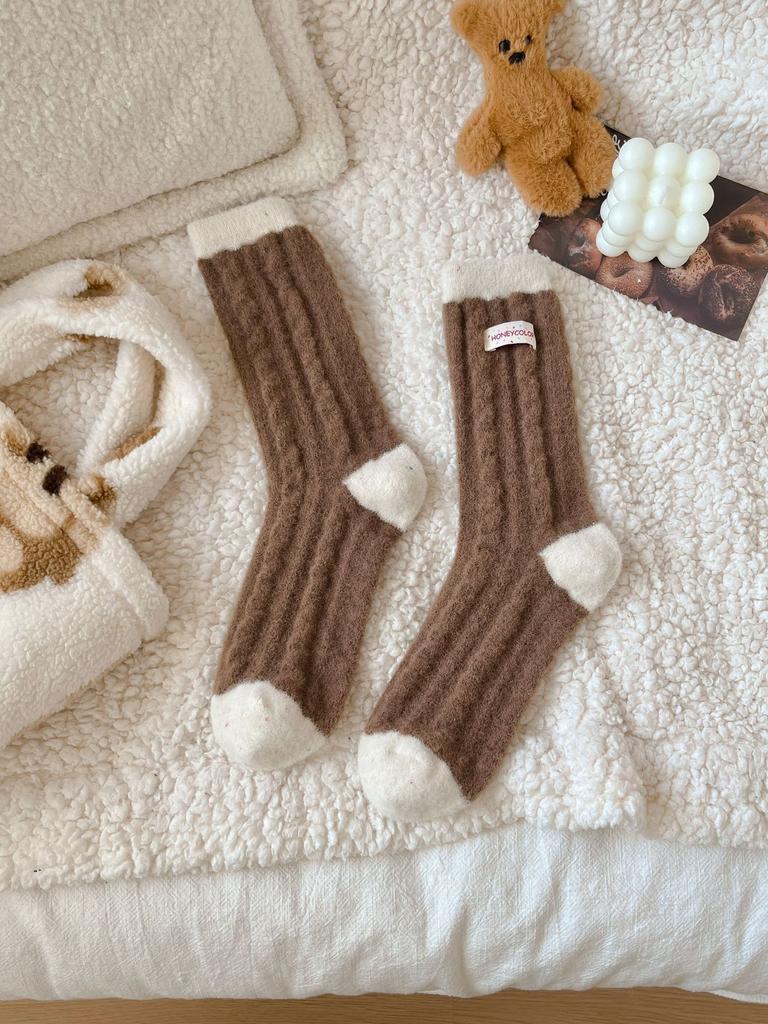 Australian Velvet Coffee Socks Winter Thickened Warm Plush Medium Tube Socks Sweet Girl Sleep Confinement Socks