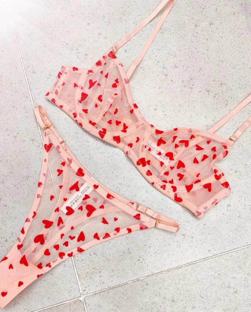 Ny hot-selling flokket hjerteformet dameundertøy ultratynn perspektiv blonder sexy stålring samlende BH