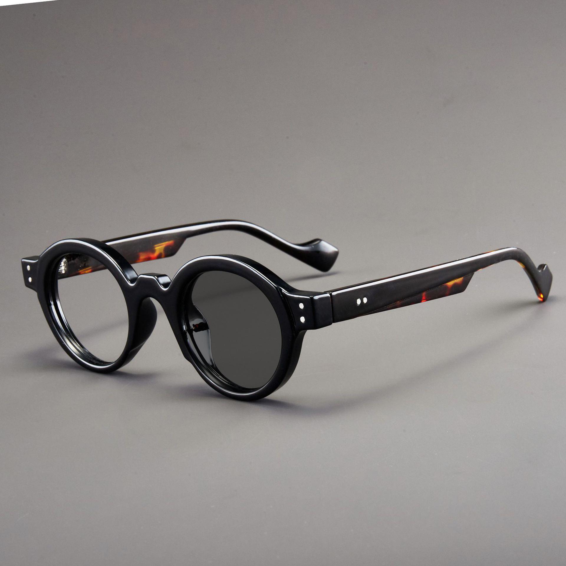 

Retro Photochromic Reading Glasses High Definition Anti Blue Light Color Changing Presbyopia Eyeglasses for Women and Men +2.0 +150