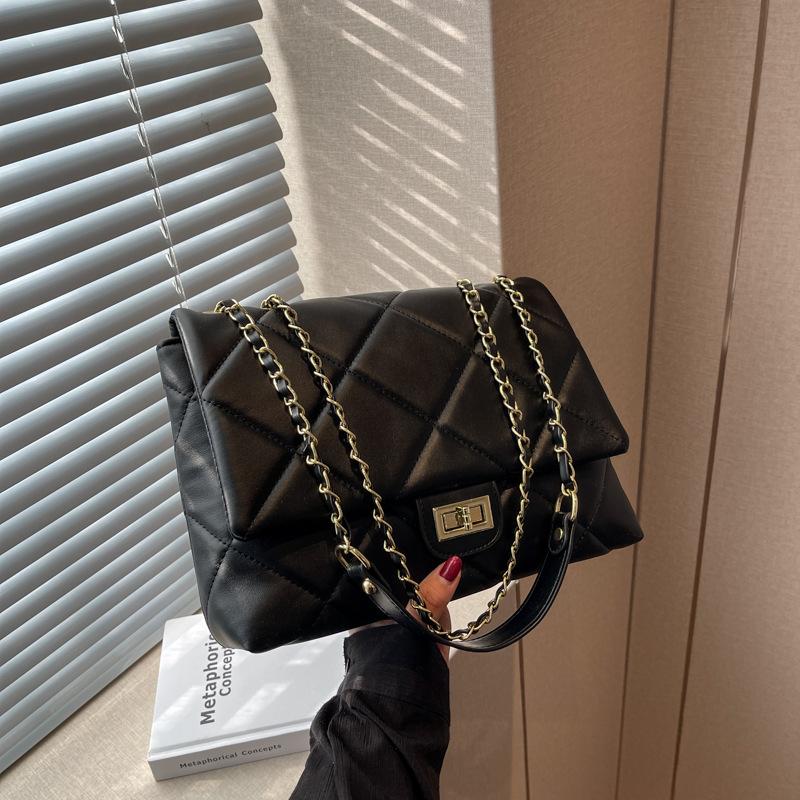 Fashion Versatile Rhombus Chain Bag Women's New Textured Versatile Commuter Shoulder Crossbody Small Square Bag