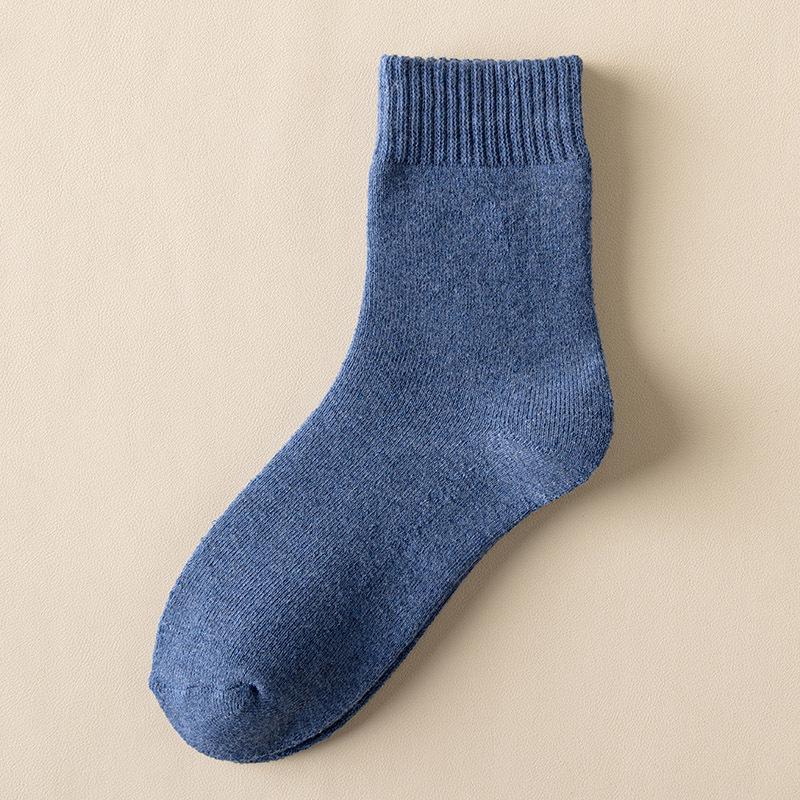 Women's Autumn/Winter Terry Socks - Velvet-Lined, Thick, Mid-Tube, Solid Color, Warm Towel Style.