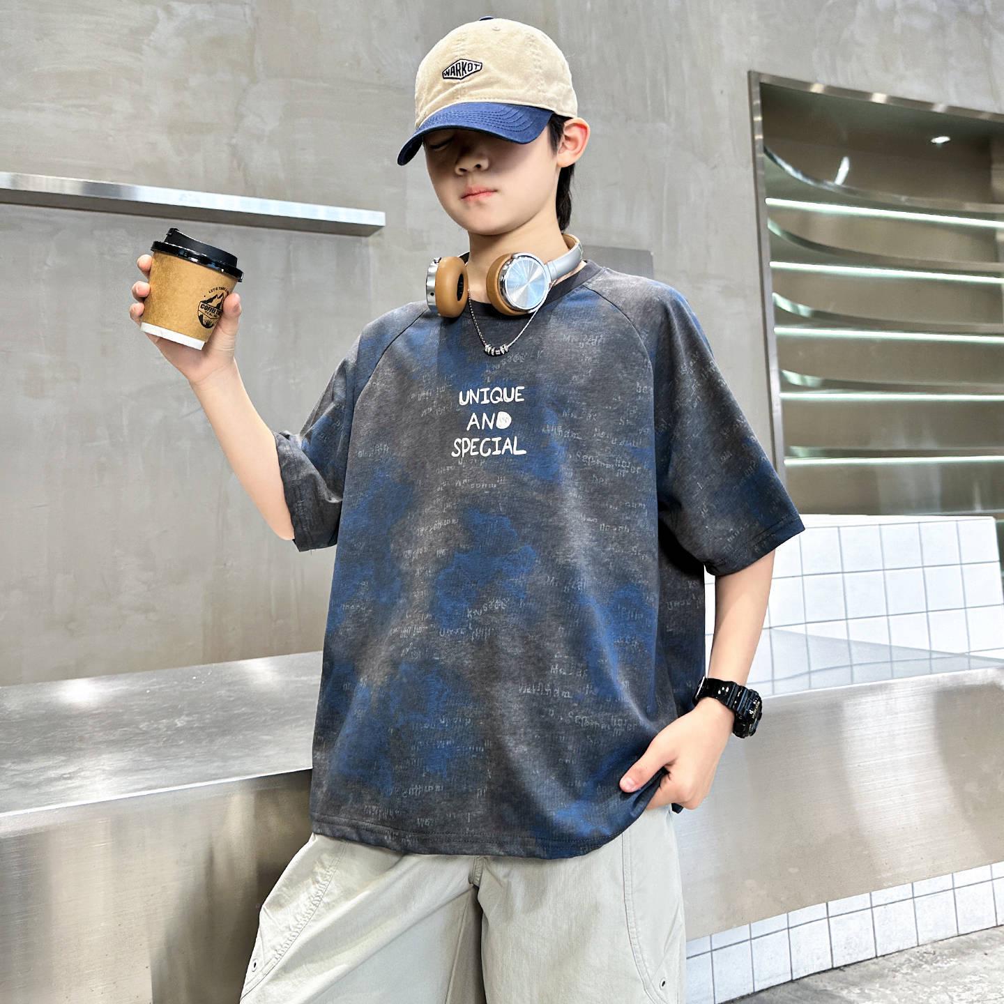 2026 Camouflage Short-Sleeved T-Shirt for Boys - Trendy, Cool, Casual Summer Wear (TX8131) 120 cm