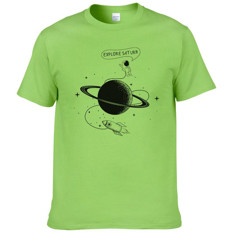 Astronaut Erkunde Saturn T-Shirt Herren Sommer Kurzarm Mode T-Shirt Baumwolle Coole T-Shirts Tops Markenkleidung #226