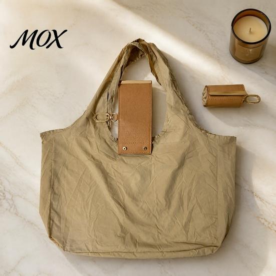 Compact Keychain Bags Foldable Nylon Shoulder Bag, Reusable Grocery Tote with Washable Produce Shopping Charm Pouch, Portable Commuter Bag for Weekend