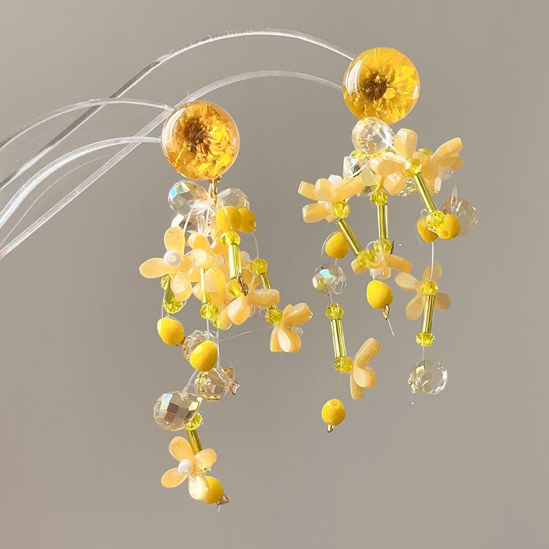 Exaggerated Silver Needle Flower Cluster Round Earrings - Trendy Vacation Style