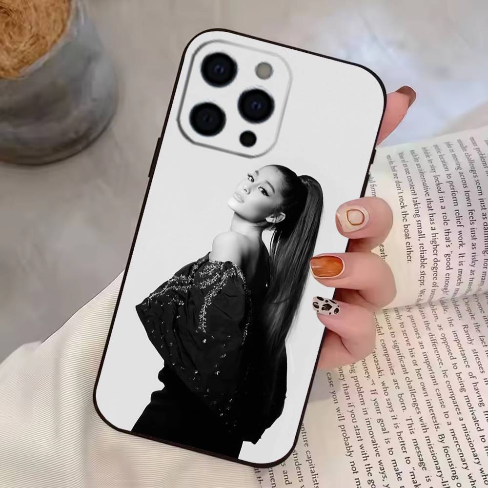 American supermodel Kendall Jenner  Phone Case Silicone Soft For IPhone 17 16 15 14 13 12 11 X XR Plus Pro Max Plus iPhone16pro