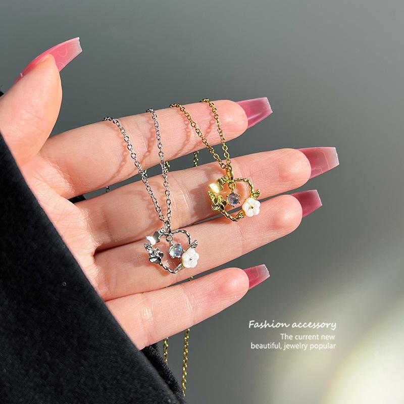 Mori Style Moonstone Butterfly Titanium Necklace - Women's Fashion Clavicle Chain