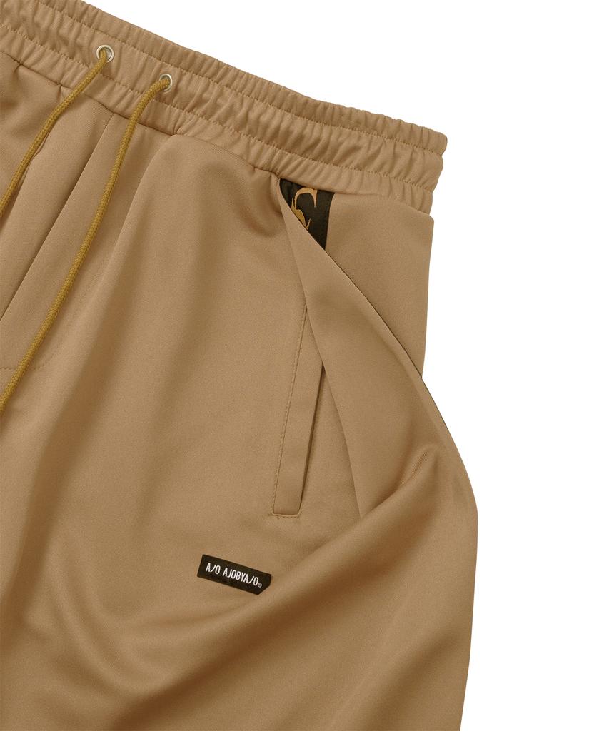 AJOBYAJO One Tuck Track Pants [Mocha]