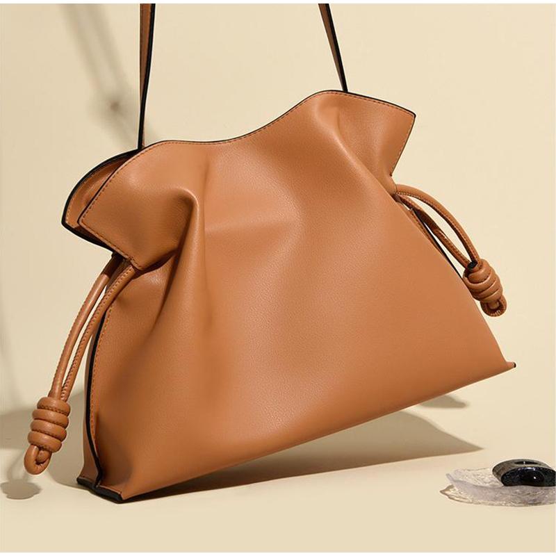 New Luxury Brand Drawstring Handbag Orange High-end Soft High Quality Messenger Bag Exquisite Smooth Shiny Black Shoulder Bag