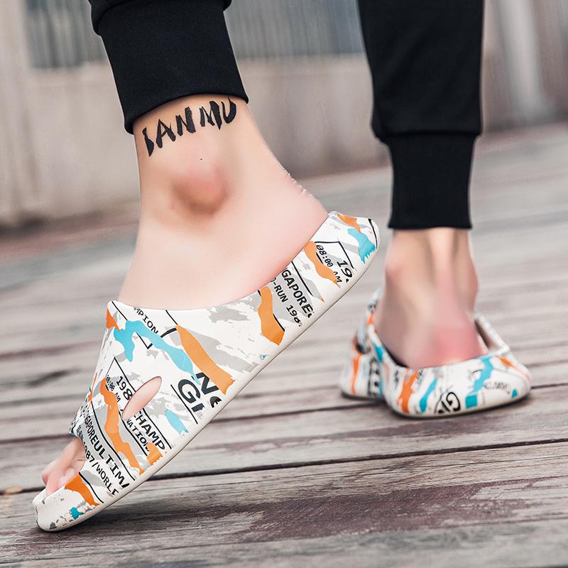 Men's sandals New big size thick-soled casual sports slippers EVA Lightness breathable men's shoes graffiti outdoor beach shoes