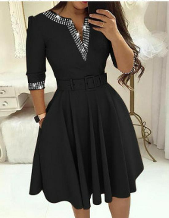 

2026 Elegant V-Neck Waist-Hugging Dress with Belt - Autumn/Winter Collection S