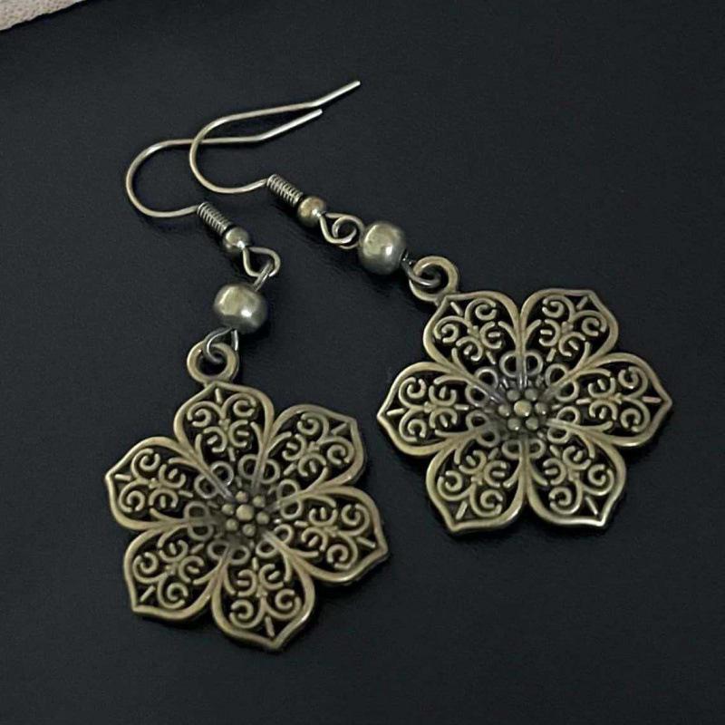 Vintage Böhmische Blumenanhänger Ohrringe in Antik-Bronze für Damen black