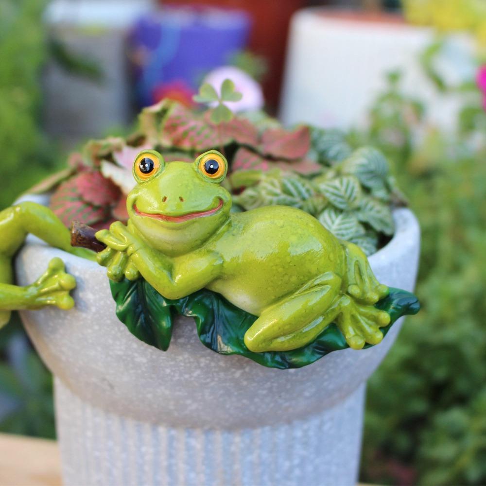 Cartoon Frog Hanging Flower Pot Resin Crafts Climbing Frog Figurines Plant Pot