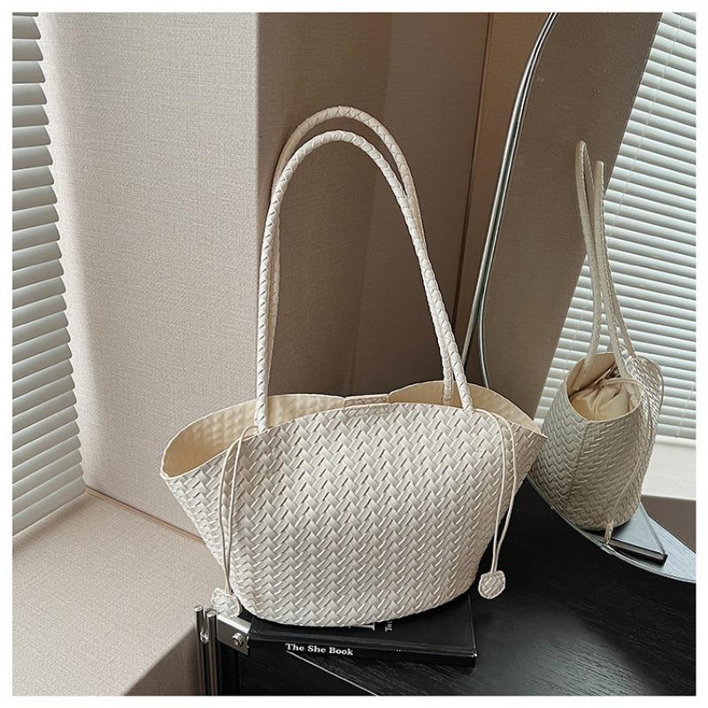 Large Capacity Woven Vegetable Basket Bag Women's Summer New Shoulder Underarm Mother Bag Commuter Tote Bag