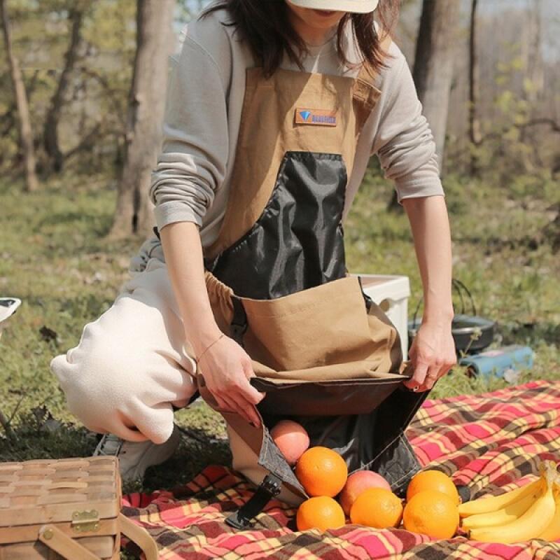 Apron for farming, orchard, and workshop work brown