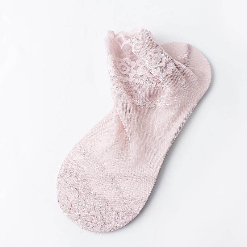New Women's Non-Slip Invisible Lace Boat Socks - Thin, Hollow, Shallow Bed Sock Design