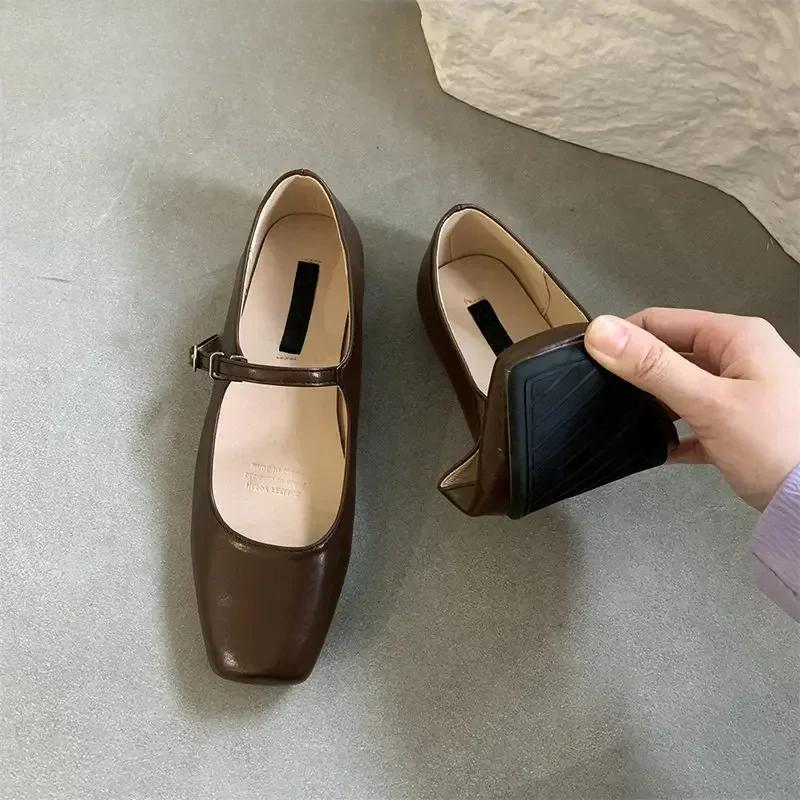 2025 Spring Single Shoes Fashion Shallow Slip On Women Flat Shoes Ladies Casual Outdoor Ballerina Shoe