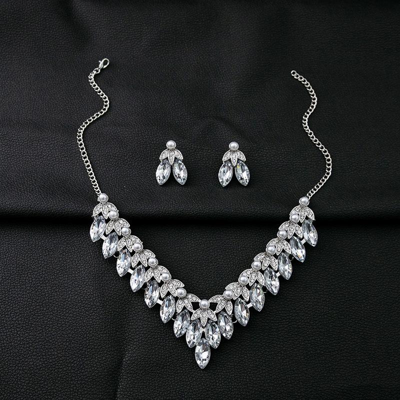Strass-Halskette und Ohrringe für Frauen, geometrischer Wassertropfen-Anhänger, Hochzeit, Brautschmuck-Set
