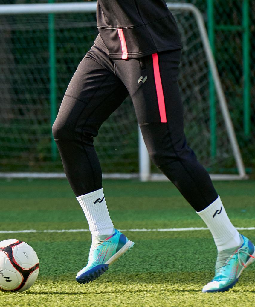 NINETY PLUS Regent Fleece Pants - Black/Pink