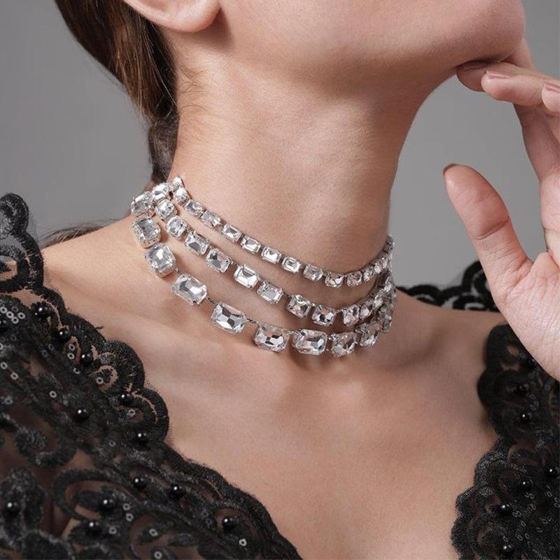 European and American Oversized Crystal Multi-layered Exaggerated Full Diamond Necklace, Luxurious Sparkling Rhinestone Collar Necklace