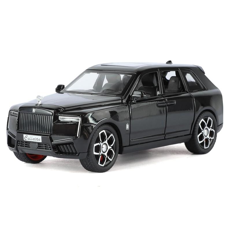 1:32 Rolls Royce Cullinan alloy luxury model doors and the front hood and trunk door can also be opened rich in details