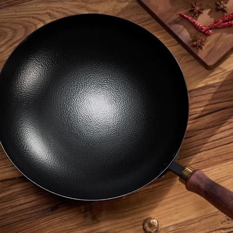 Wu Tuo 32cm Hand-Forged Aluminum Non-Stick Wok