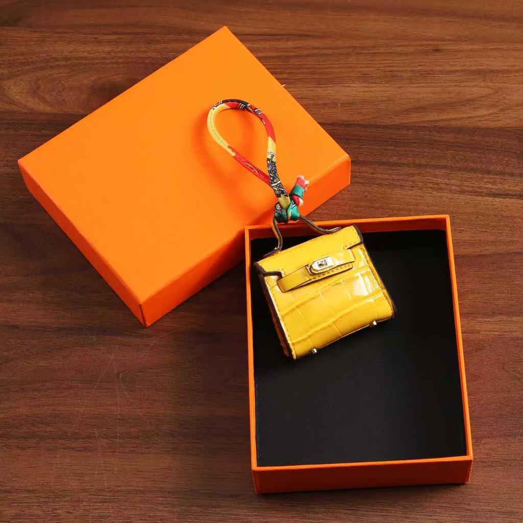 Yes, Yes, Touch the Blind Box, Mini Bag, Pendant, Cute Earphone Bag Mouth, Red Envelope, Keychain, Bag, Accessories Money.