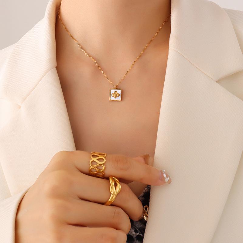 Titanium Steel Gold-Plated Accessories Square Little Bee White Sea Shell Inlaid Necklace Earrings Jewelry Set